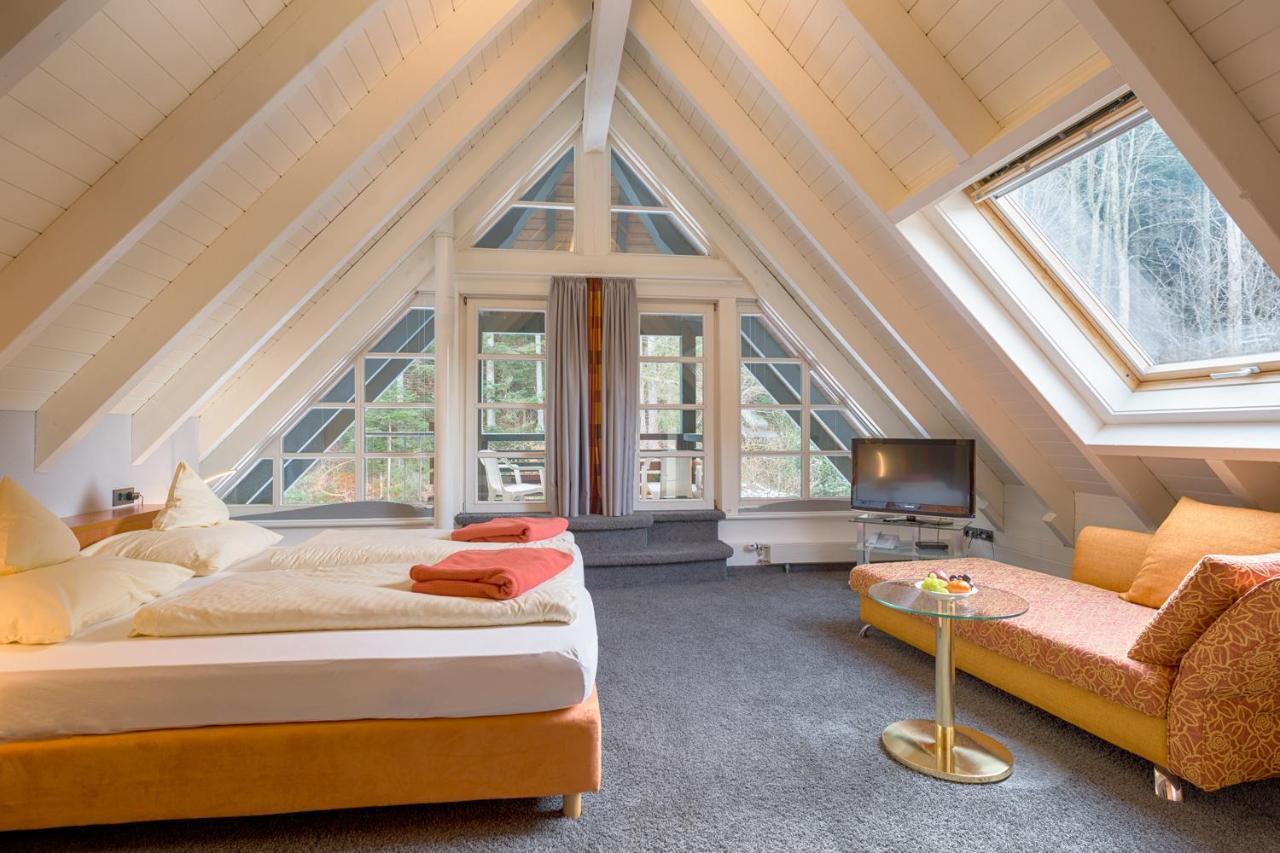Ferien Residenz Bergfried Hotel Hinterzarten Bagian luar foto